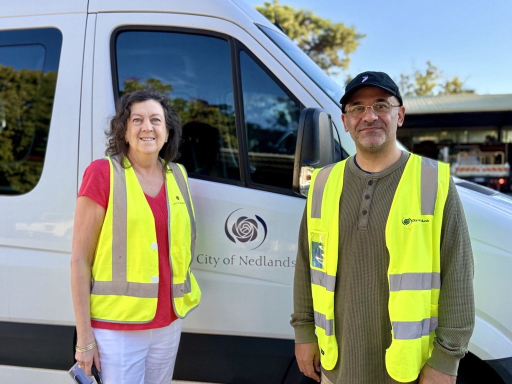 Volunteer Library Bus Driver Wanted